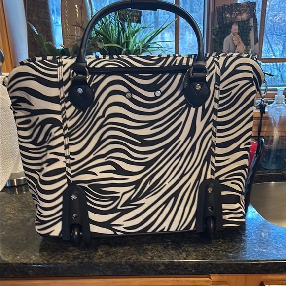 NWT Calpak Zebra Print Rolling Tote Zanny Bag Carry On - Picture 3 of 12